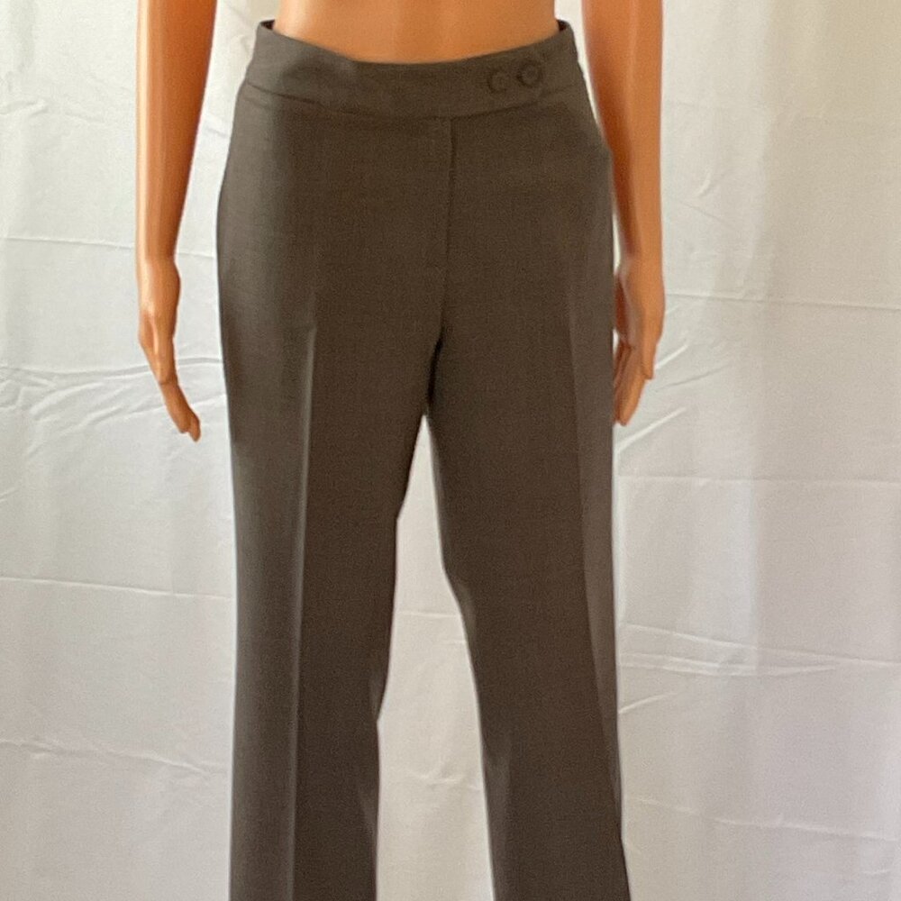 Ann Taylor Brown Pants / Size 6 / Classic/Timeless